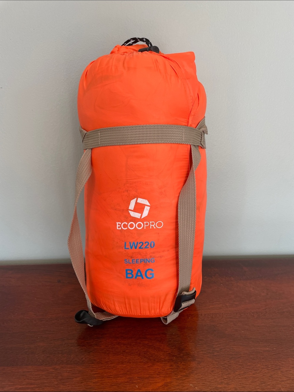 Ecoo ProOrange LW220 Compact Sleeping Bag for Adults